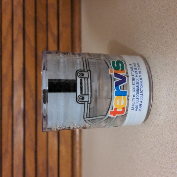 NFL Raiders Tervis 2.5 oz / 74ml Collectible Tumble ( Shot Glass ) - Picture 2 of 8